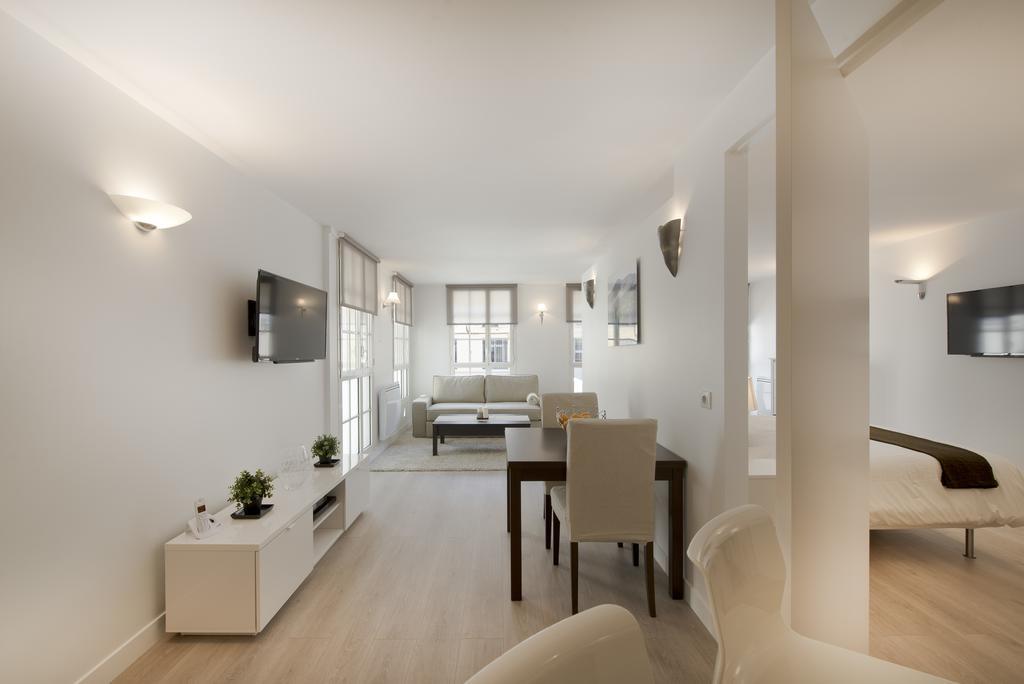Appartements - Le Logis Versaillais Versailles Ruang foto